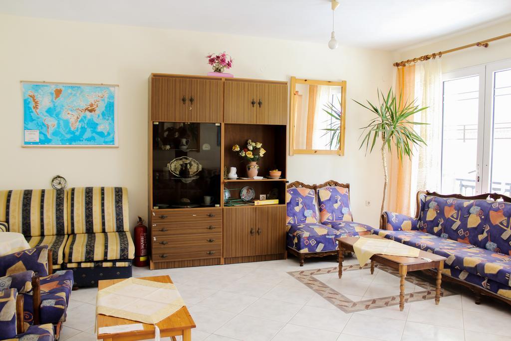 Studios Elena Limenaria  Extérieur photo